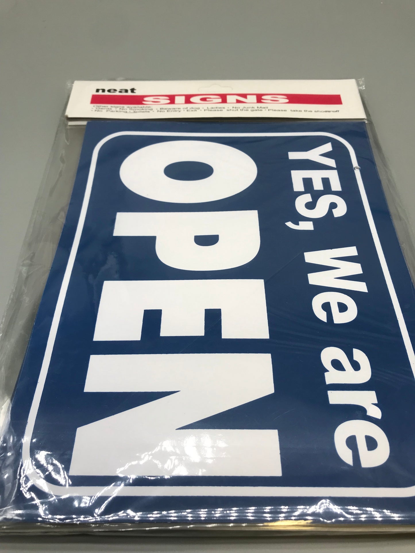 Sign- Open & close