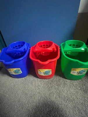 Mop bucket