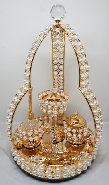 Vanity Se/ Perfume Set Gold Design With White Pearls