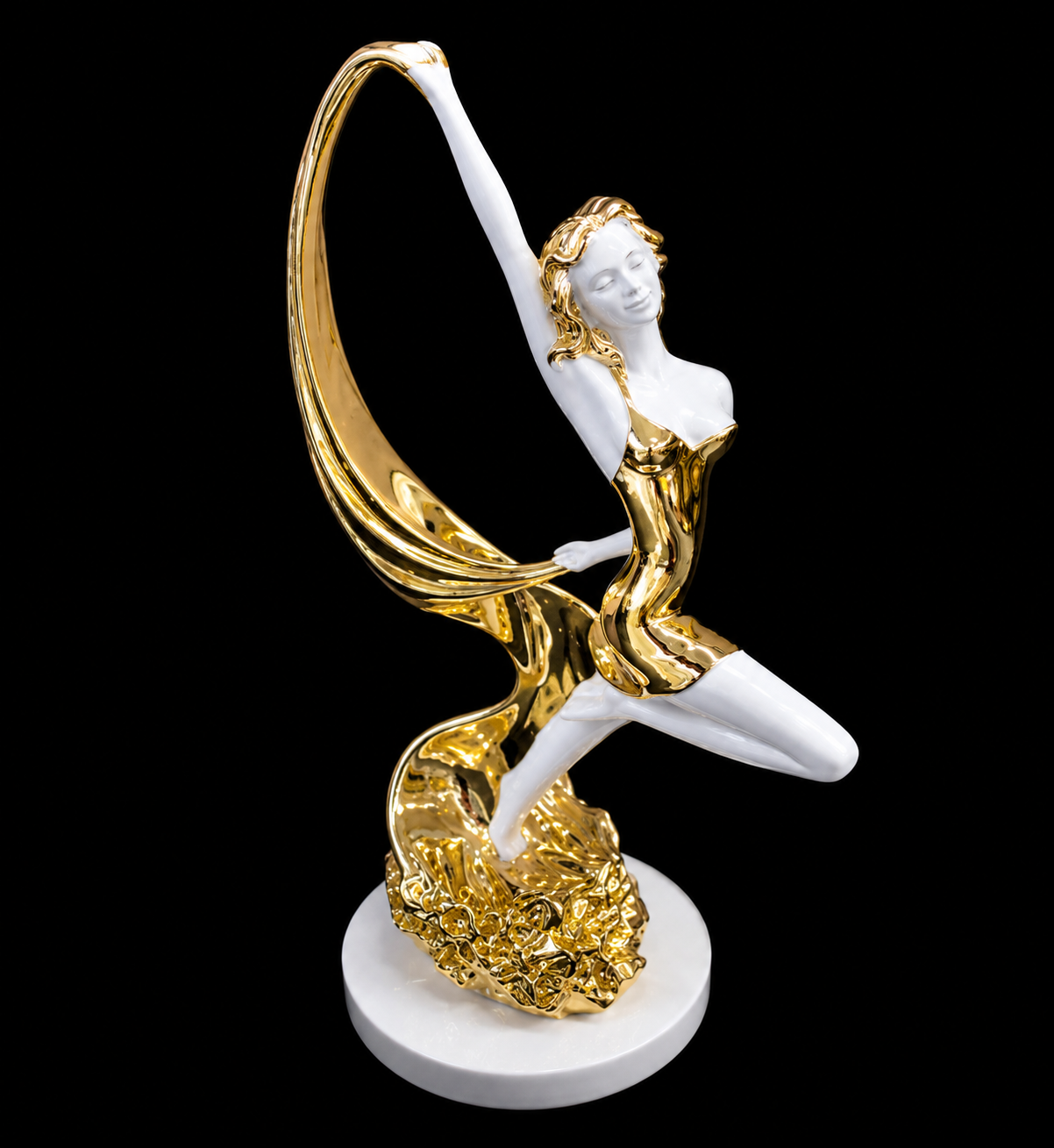 Dancing Lady Gold