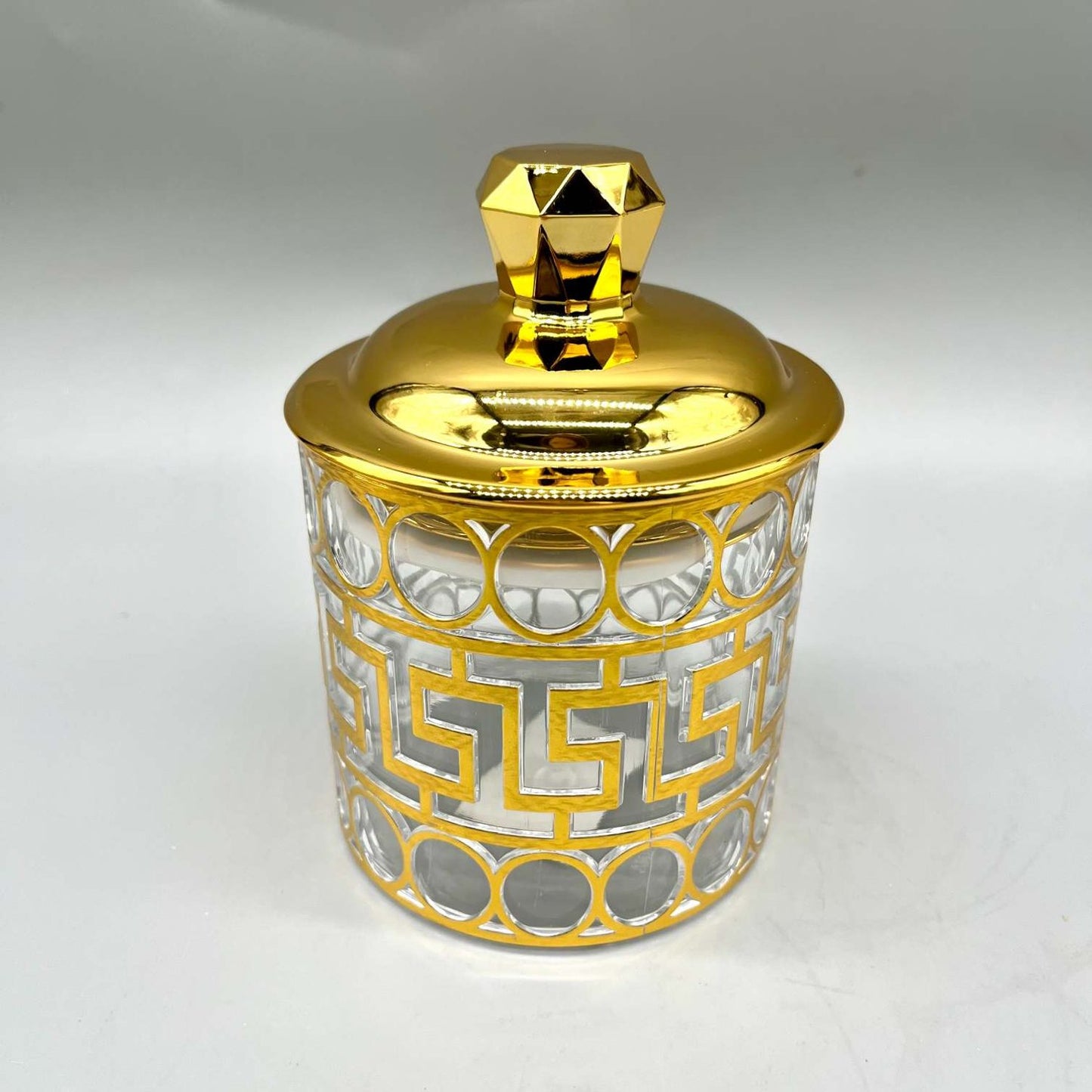 Plastic Sealed Jar - Small (H:10cm, D:10cm)