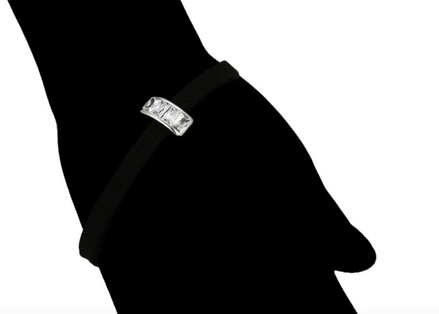 Bracelet with synthetic CZ