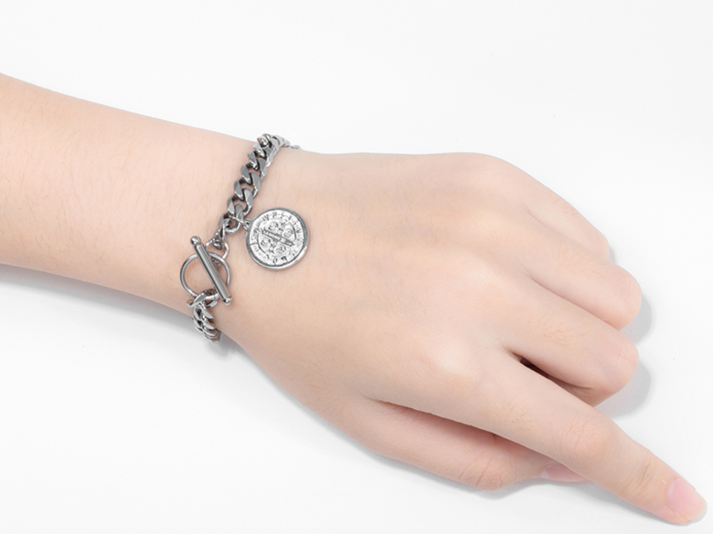 Stainless steel bracelet