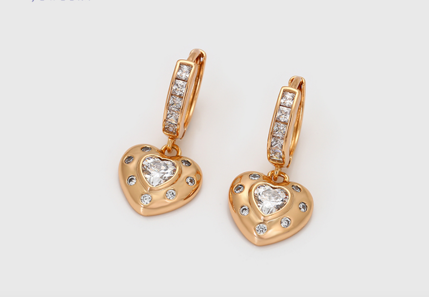 HEART EARINGS WITH STONE