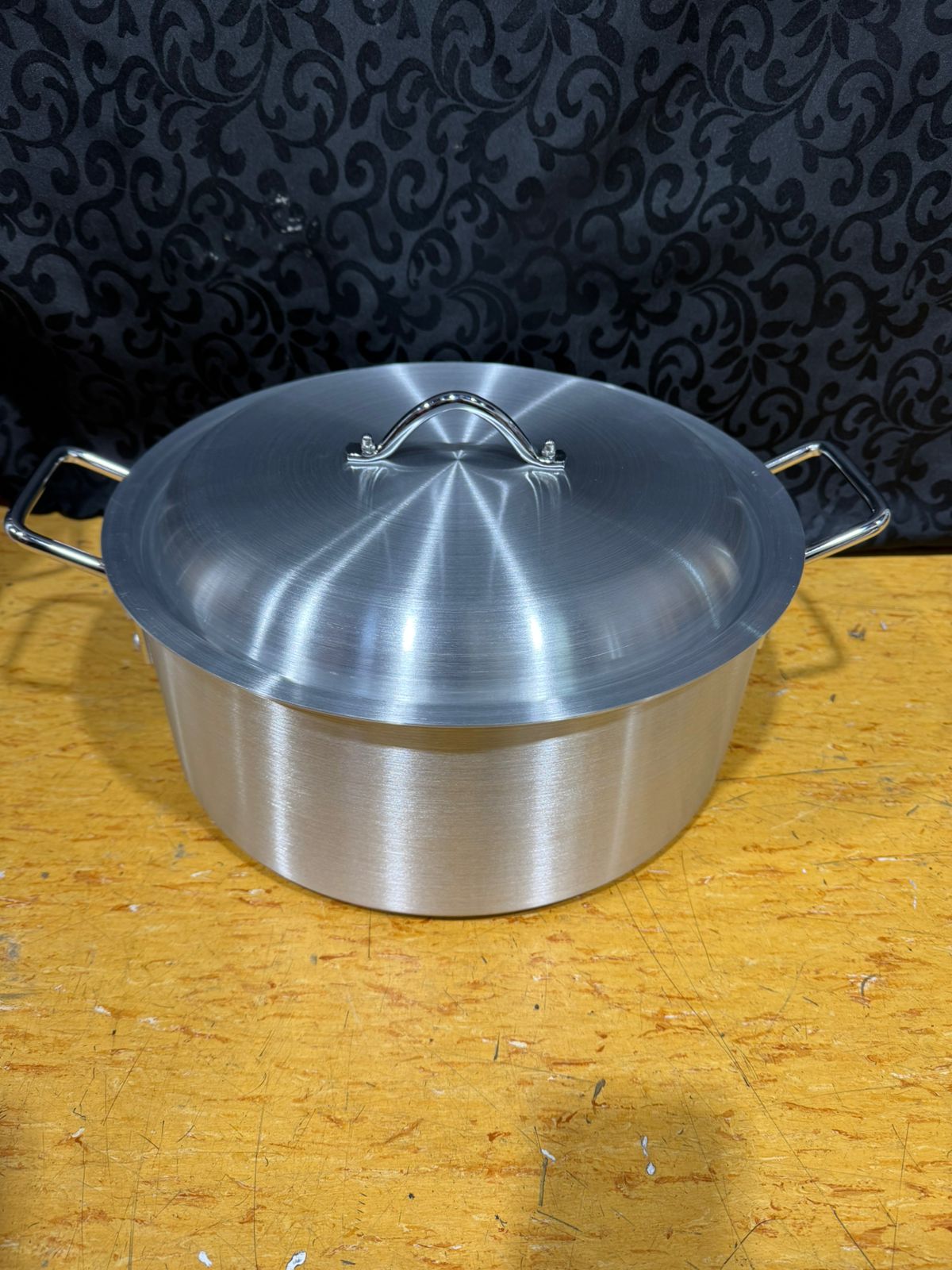 5 set Aluminum Pots with Lids 35.5 CM - 48.5CM Commercial/Domestic