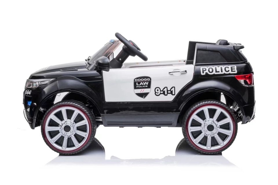 Land Rover Discovery Police - Black & White