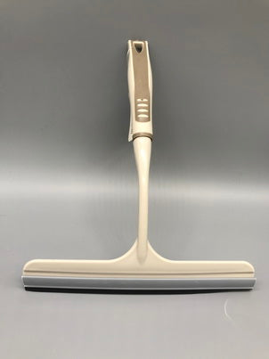 Glass cleaning scrap