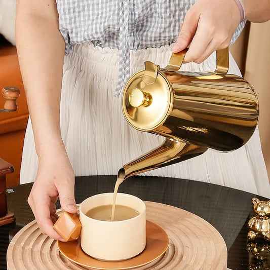 Kettle With Strainer- Gold 1.5Litre