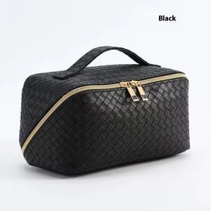 Large Capacity Travel Makeup Organizer Bag Ready to Ship. Waterproof PU Leather Cosmetic Bag with Divider and Zipper Closure
