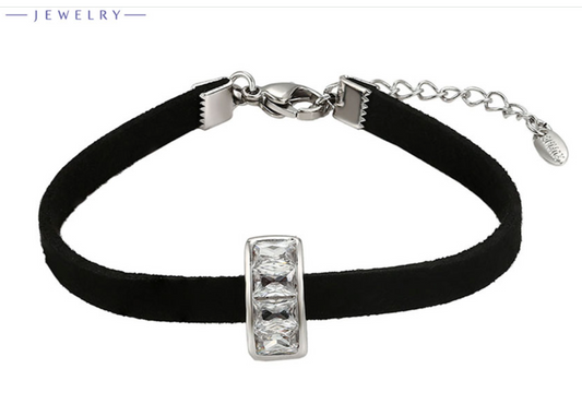 Bracelet with synthetic CZ