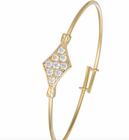 Elegant adjustable bangle
