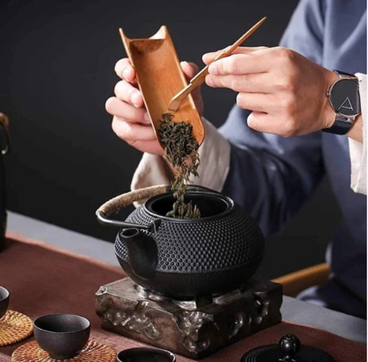 Kettle Black Cast Iron 1.8L