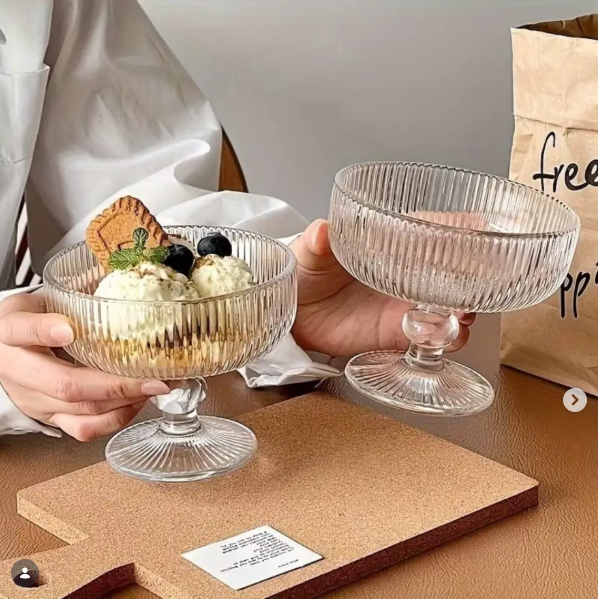 6pcs of Vintage Striped Embossed Glass Dessert Bowls