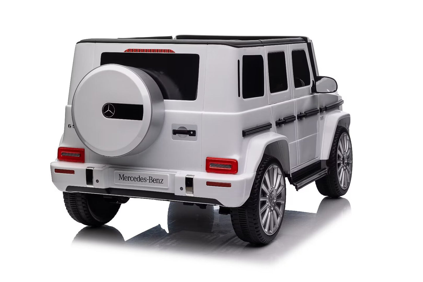 Kids Ride On Car Licensed G500 Electric Toys Horn Remote 12V White